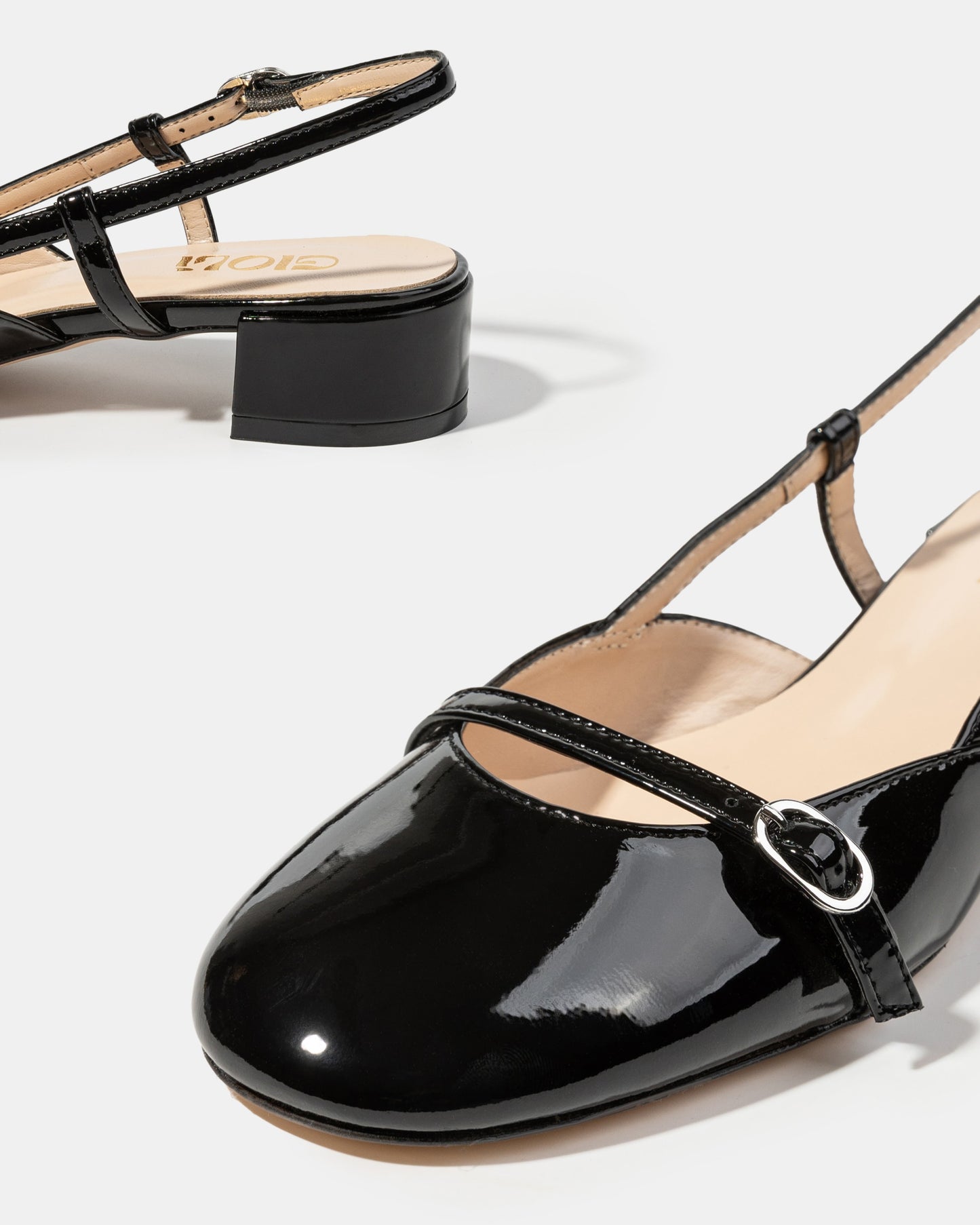 Slingback with block heel