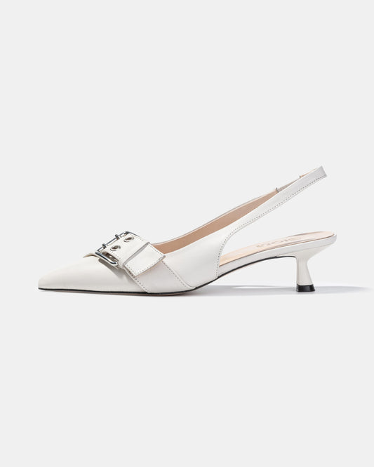 Bow slingback pump
