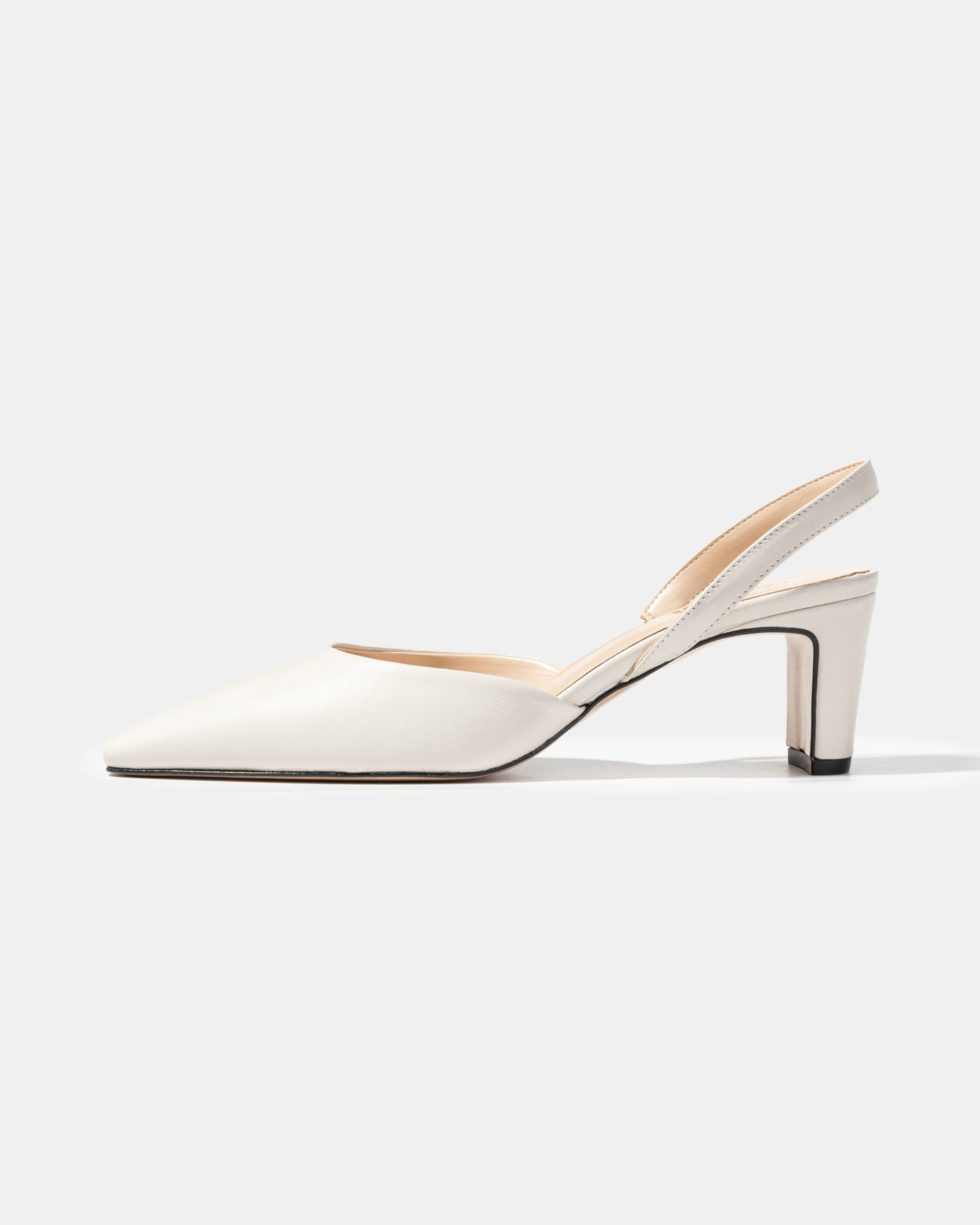 Slingback pump