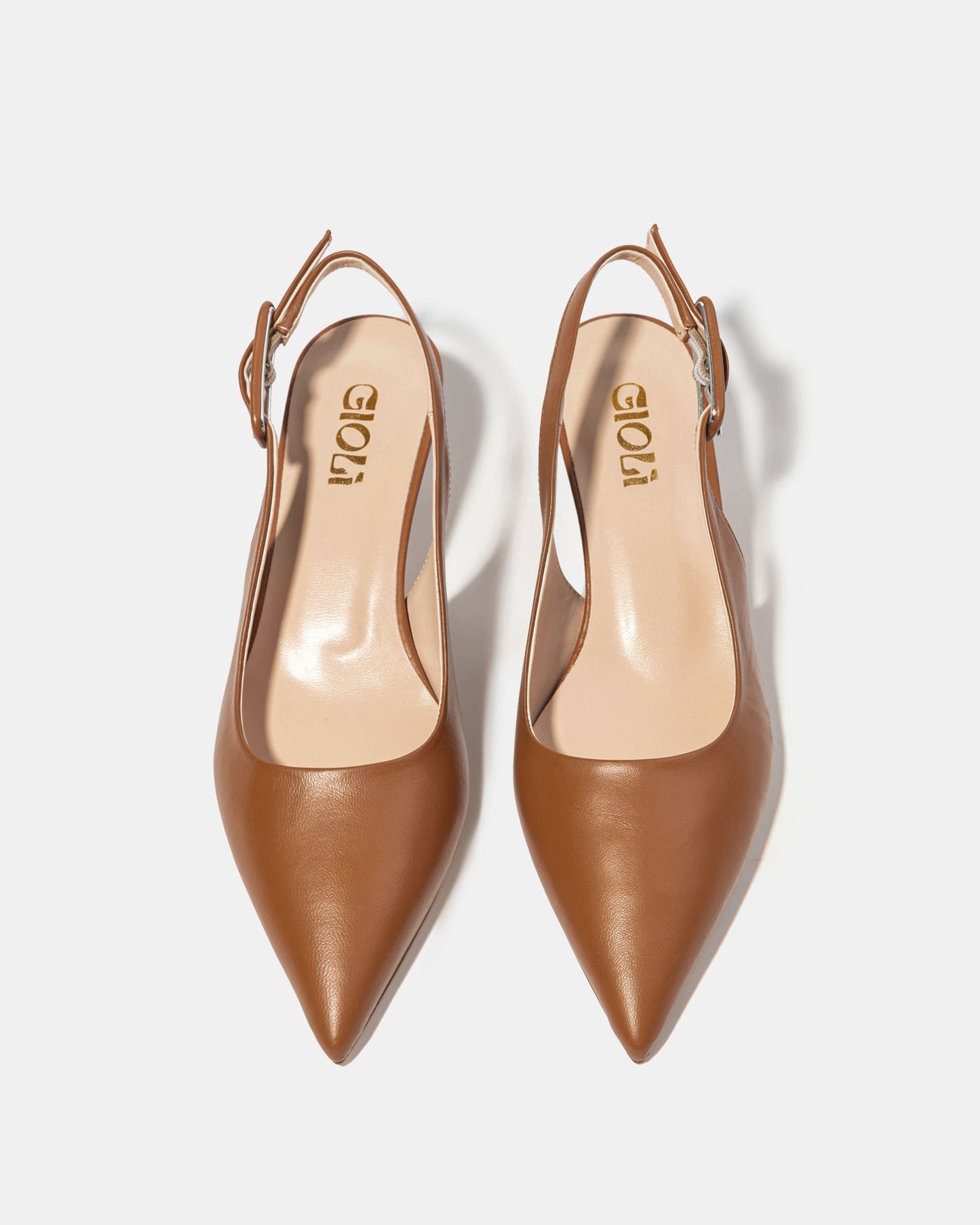 Slingback pump